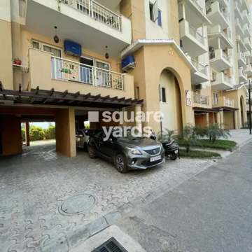 3 BHK Apartment – Exterior View View at Emaar Palm Hills, Sector 77 - for Rent