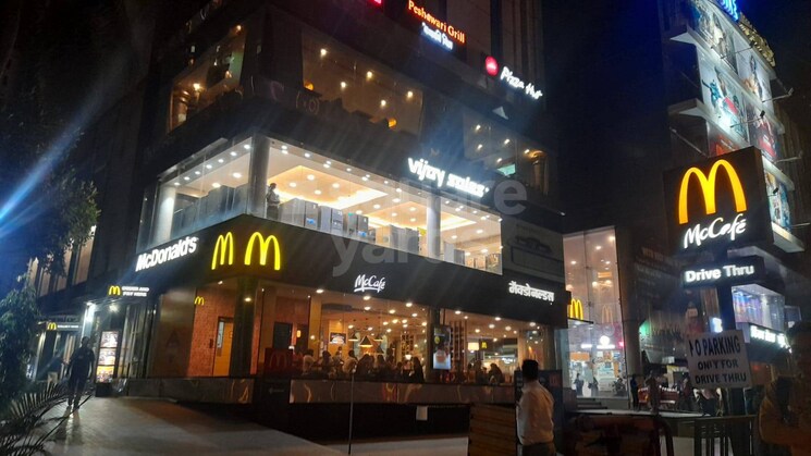 Exterior View, the-hub-mall Commercial Shop 770 Sq.Ft. In Goregaon East Mumbai 4114840