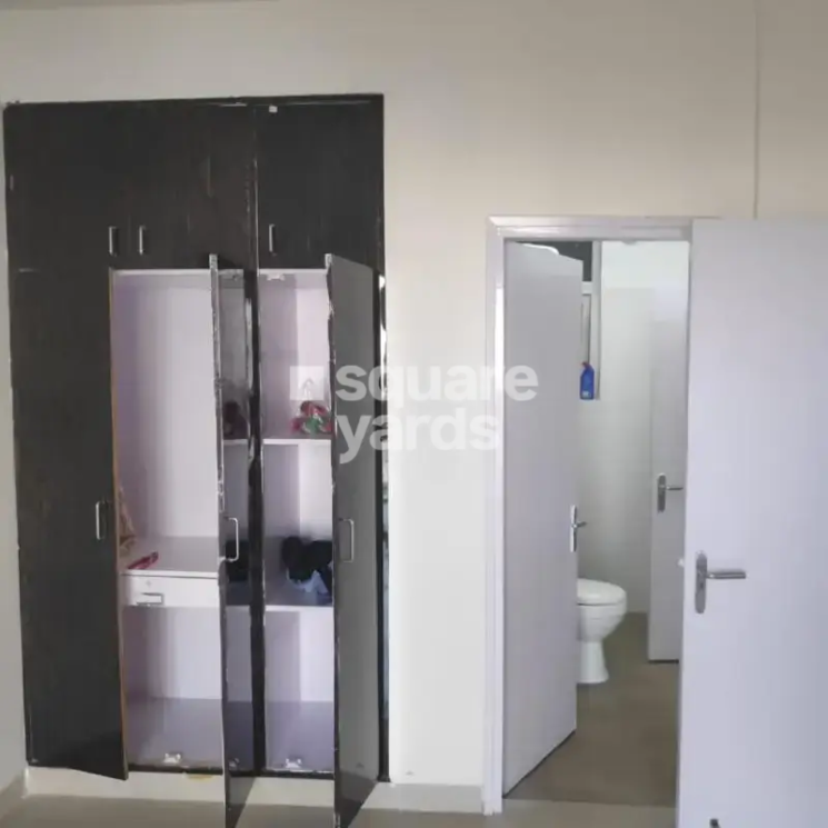 Bathroom, tulip-purple 4 Bedroom 2400 Sq.Ft. Apartment In Sector 69 Gurgaon 4125841