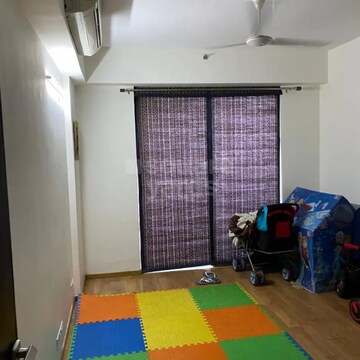 Bedroom in 3 BHK Apartment at M3M Escala, Sector 70a – for Rent