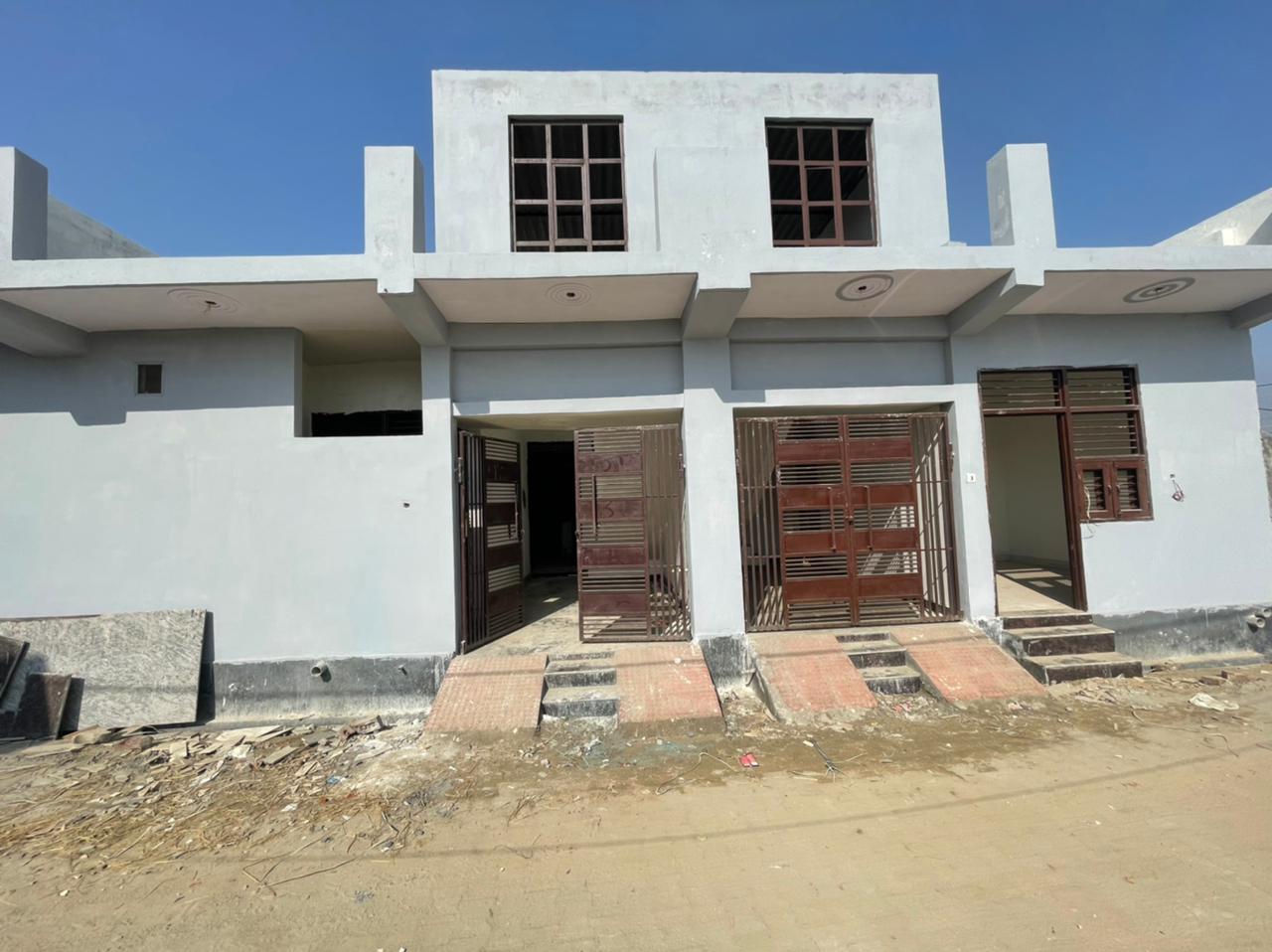 Resale 2 Bedroom 710 Sq.Ft. Independent House in PVD Mansarovar Park