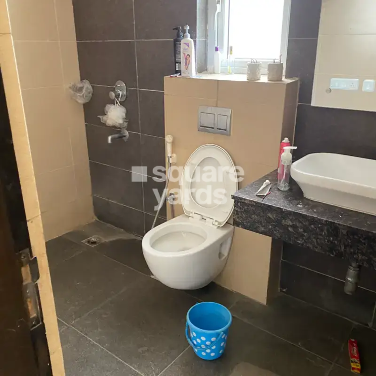 Bathroom, paras-irene 2 Bedroom 1420 Sq.Ft. Apartment In Sector 70a Gurgaon 4139602