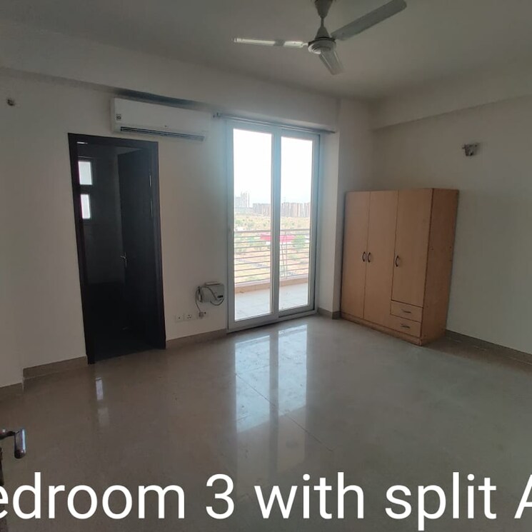 Room, tulip-ivory 4 Bedroom 2400 Sq.Ft. Apartment In Sector 70 Gurgaon 4140240