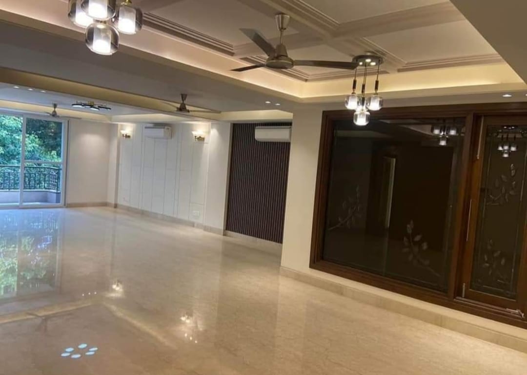 Resale 6 Bedroom 125 Sq.Yd. Independent House in RWA Ashok Vihar Block