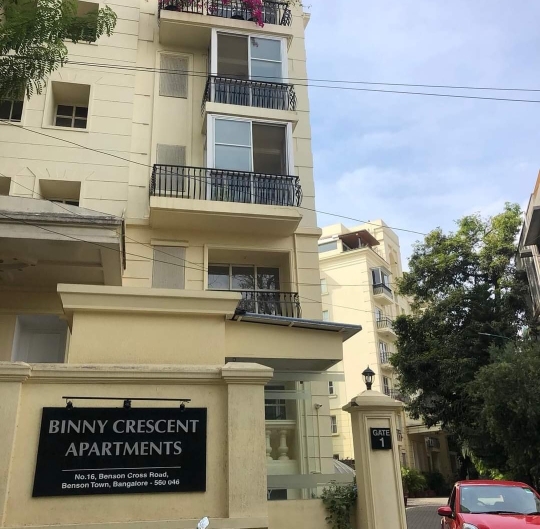 Resale 3 Bedroom 2106 Sq.Ft. Apartment in JP Regency, Benson Town