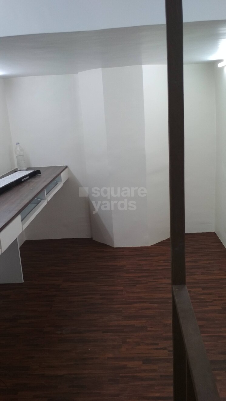 Team Area, raghuleela-mega-mall Commercial Office Space 168 Sq.Ft. In Kandivali West Mumbai 4168555