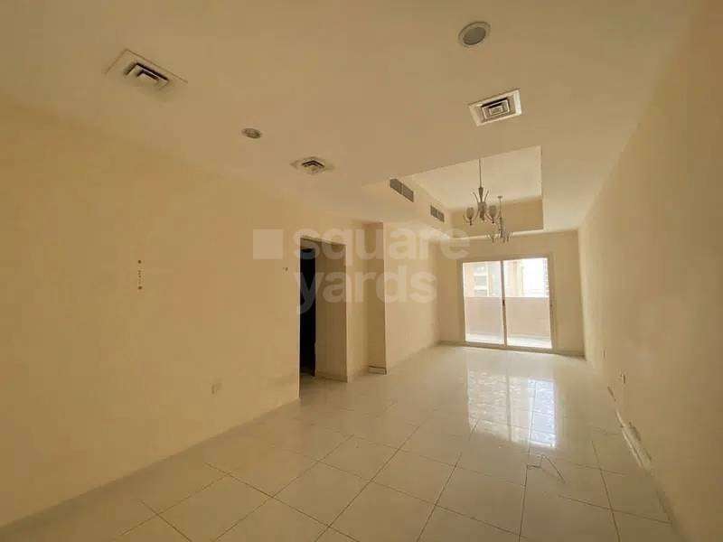 1 BR 1011 Sq.Ft. Apartment in Lilies Tower
