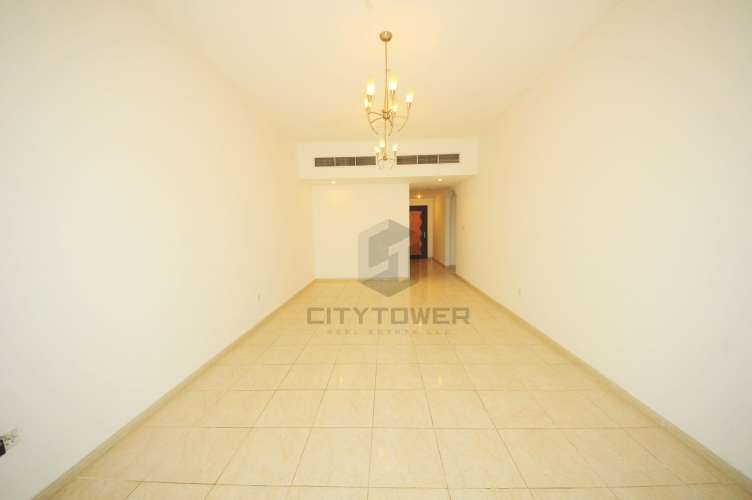 2 BR 2000 Sq.Ft. Apartment in Oud Metha