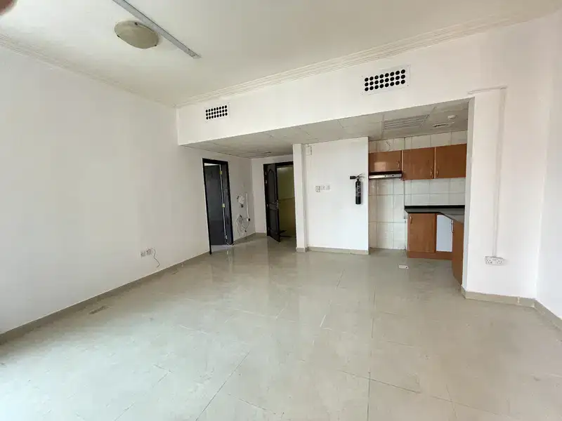 1 BR 800 Sq.Ft. Apartment in Al Naemiya Towers