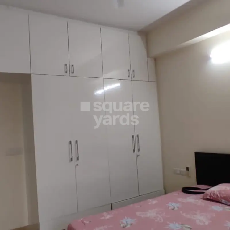 Bedroom, emaar-mgf-the-palm-drive-studios 2 Bedroom 1200 Sq.Ft. Apartment In Sector 66 Gurgaon 4195824