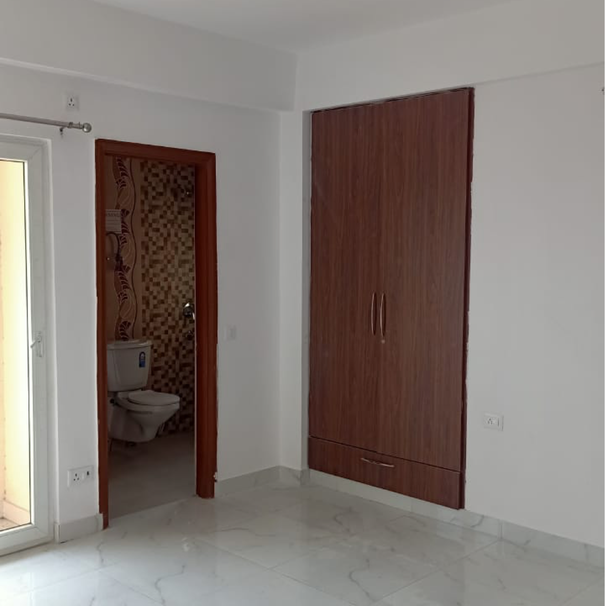 Resale 4 Bedroom 3000 Sq.Ft. Apartment in ATS Greens Paradiso Villas