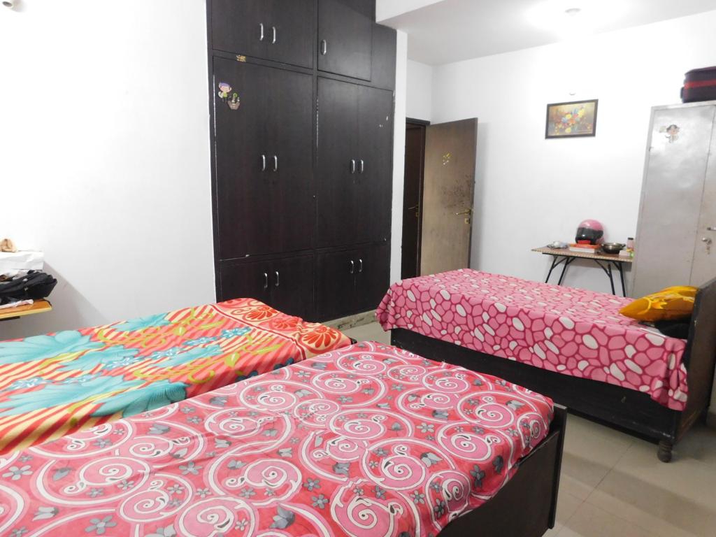 Rental 3 Bedroom 1260 Sq.Ft. Independent House in Laxmi Nagar Delhi