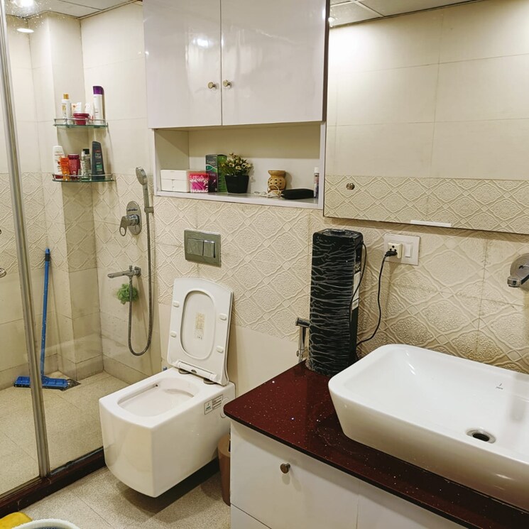 Attached Bathroom, tulip-violet 3 Bedroom 1578 Sq.Ft. Apartment In Sector 69 Gurgaon 4213518