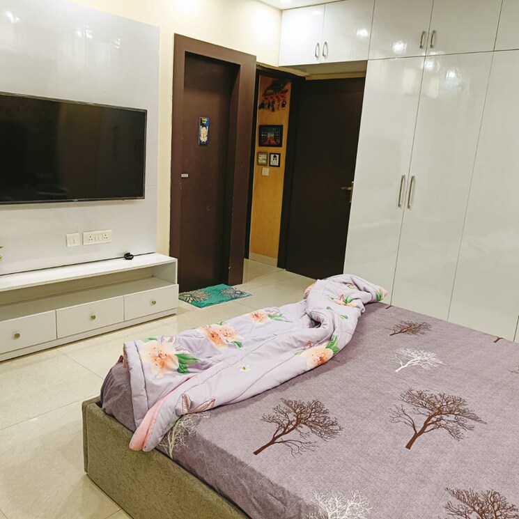 Bedroom, tulip-violet 3 Bedroom 1578 Sq.Ft. Apartment In Sector 69 Gurgaon 4213518