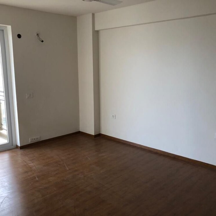 Room, tulip-violet 4 Bedroom 2010 Sq.Ft. Apartment In Sector 69 Gurgaon 4217471