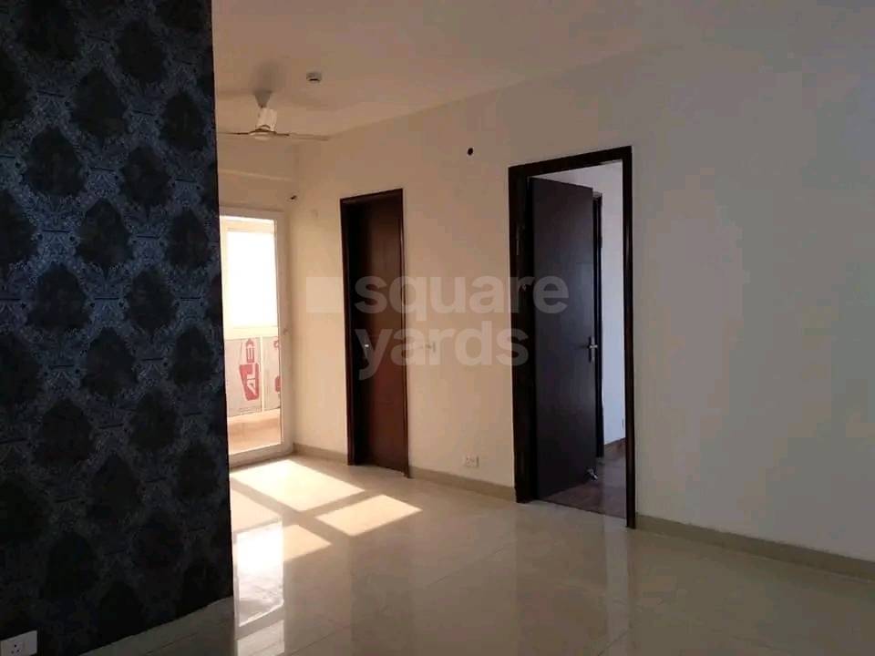 Rental 3 Bedroom 1600 Sq.Ft. Apartment in Ats Paradiso, Gn Sector Chi