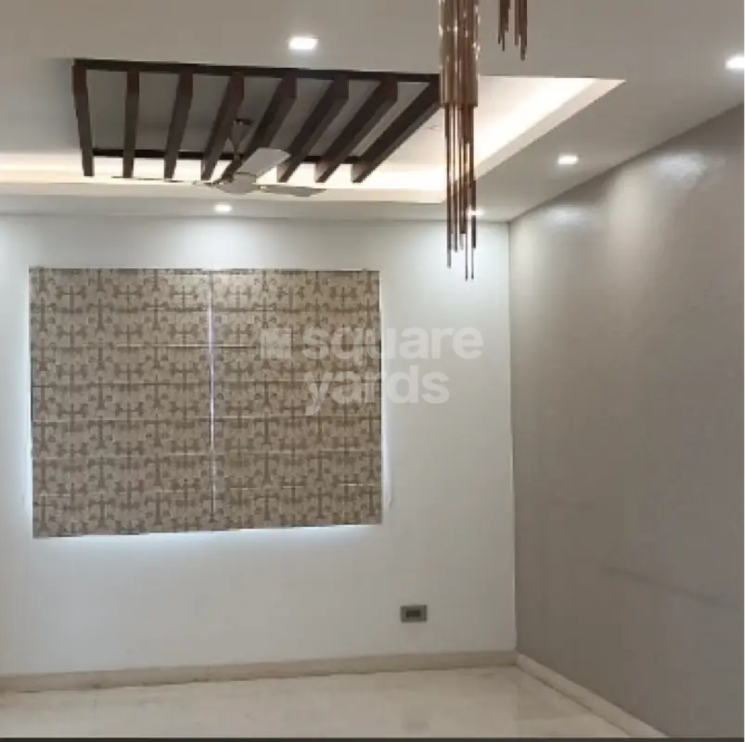 Room, emaar-mgf-the-palm-drive-villas 4 Bedroom 3150 Sq.Ft. Apartment In Sector 66 Gurgaon 4241392