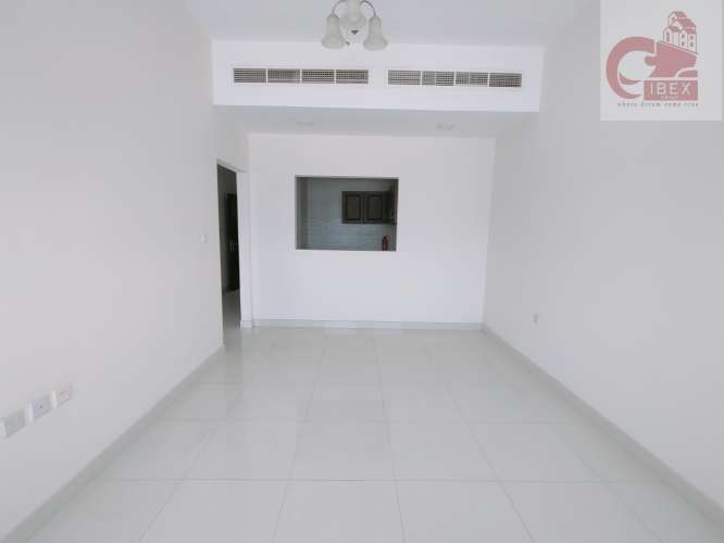 1 BR 900 Sq.Ft. Apartment in Al Muteena