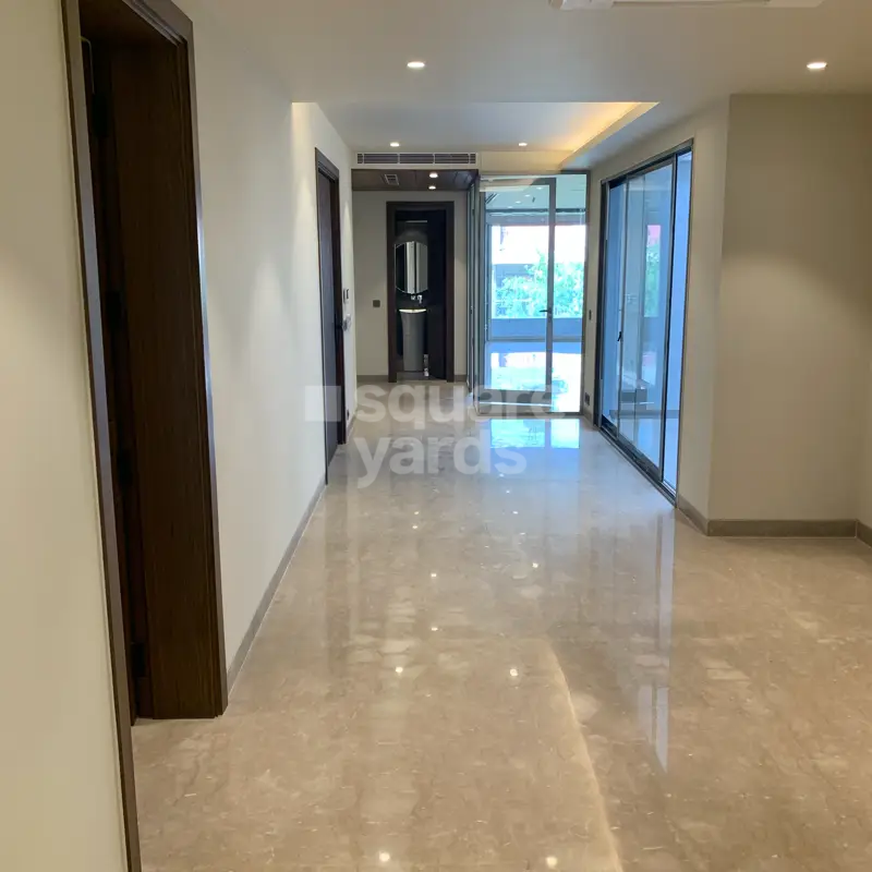 Resale 4 Bedroom 2500 Sq.Ft. Independent House in Anand Niketan Delhi