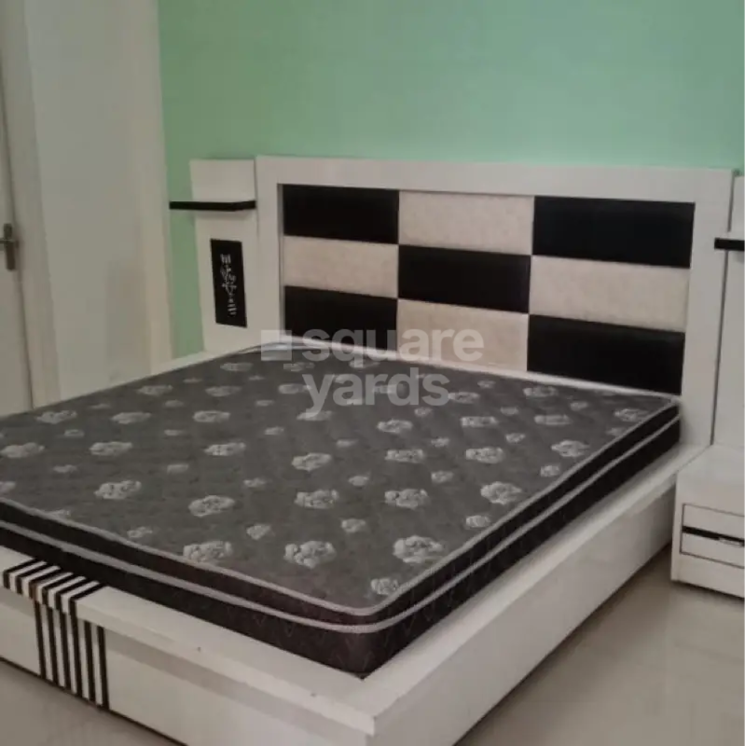 Bedroom, tulip-violet 4 Bedroom 2010 Sq.Ft. Apartment In Sector 69 Gurgaon 4261533