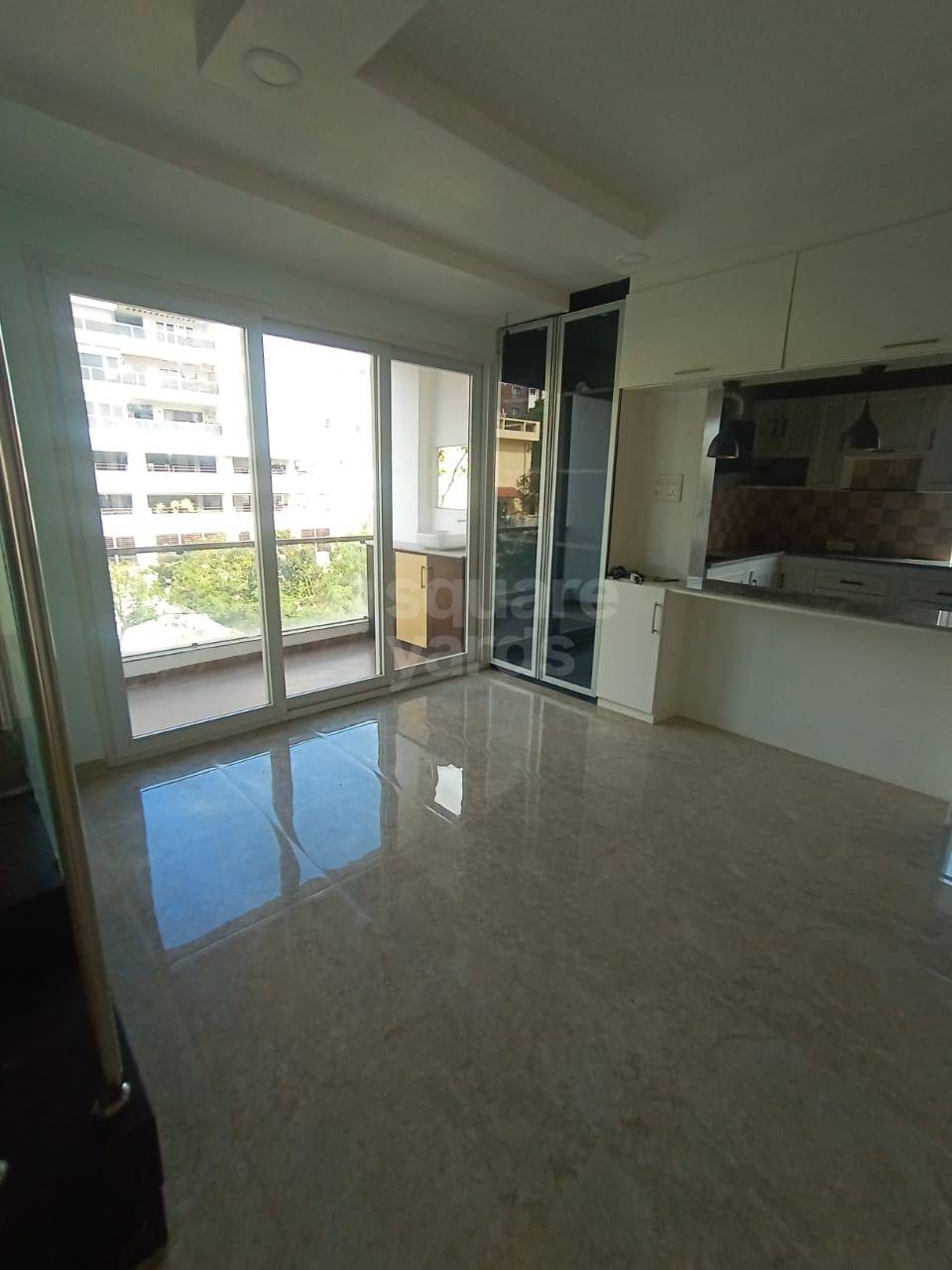 Rental 3 Bedroom 2100 Sq.Ft. Apartment in DSR Reganti, Hitech City