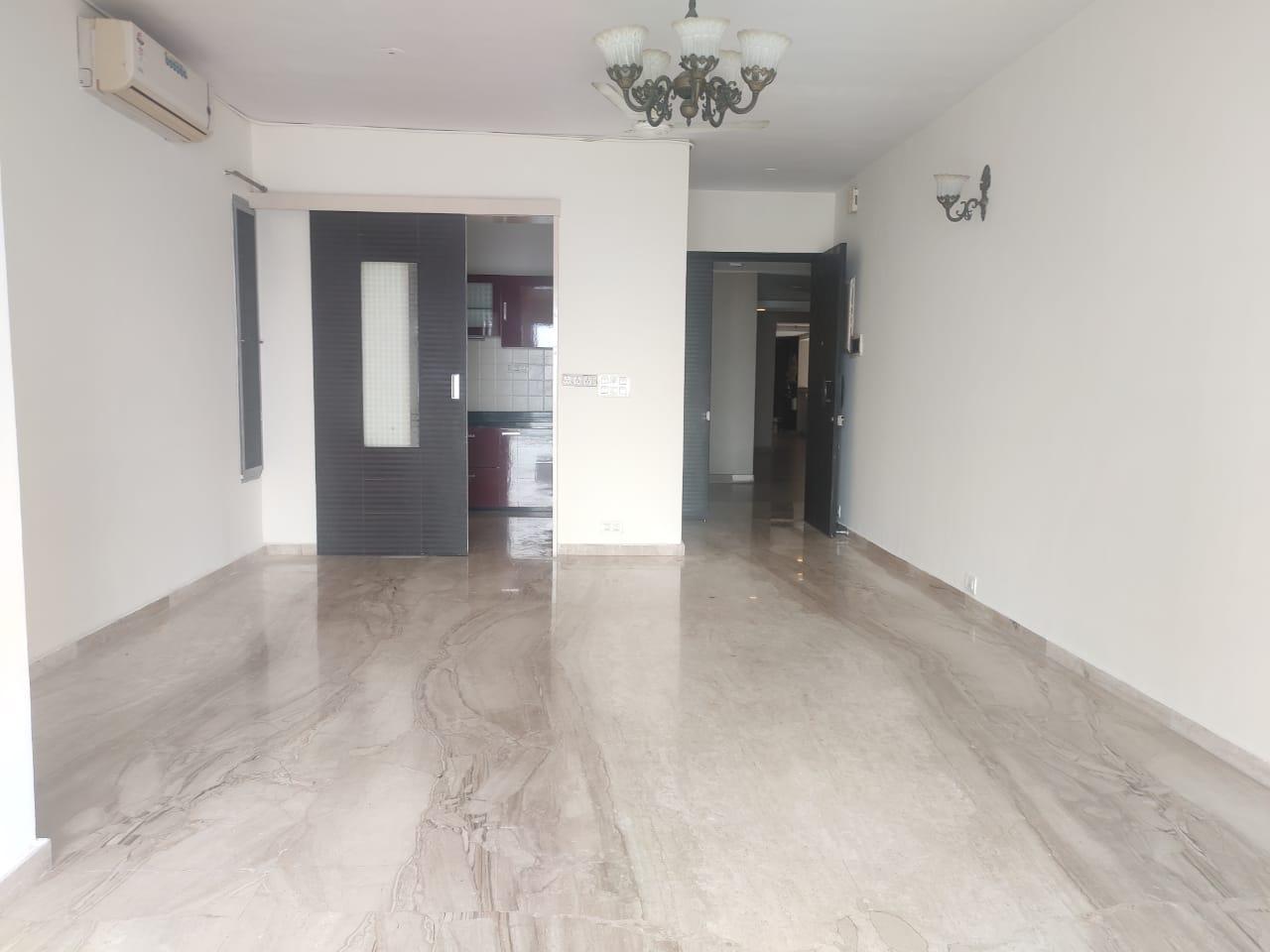 Rental 3 Bedroom 1230 Sq.Ft. Apartment in Imperial Heights Goregaon West, Goregaon West Mumbai