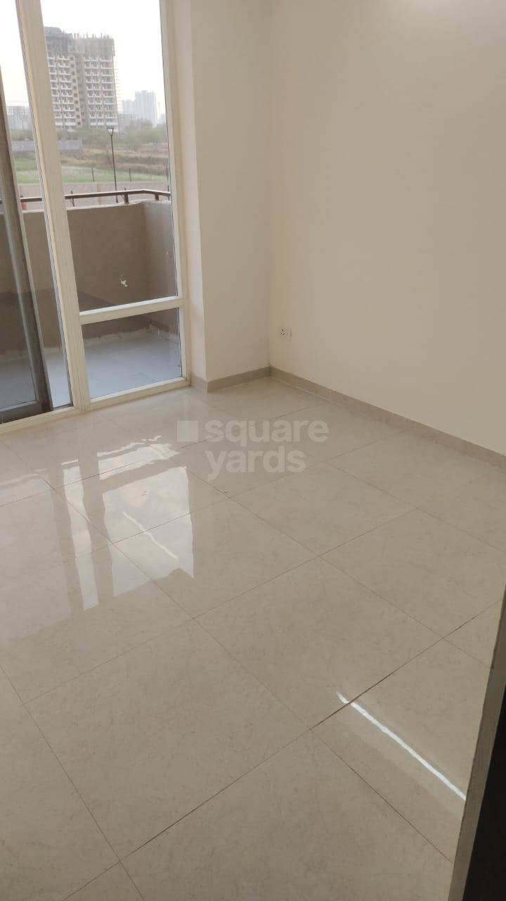 Rental 1 Bedroom 351 Sq.Ft. Apartment in Signature Global Grand Iva, Sector 103 Gurgaon 4268083
