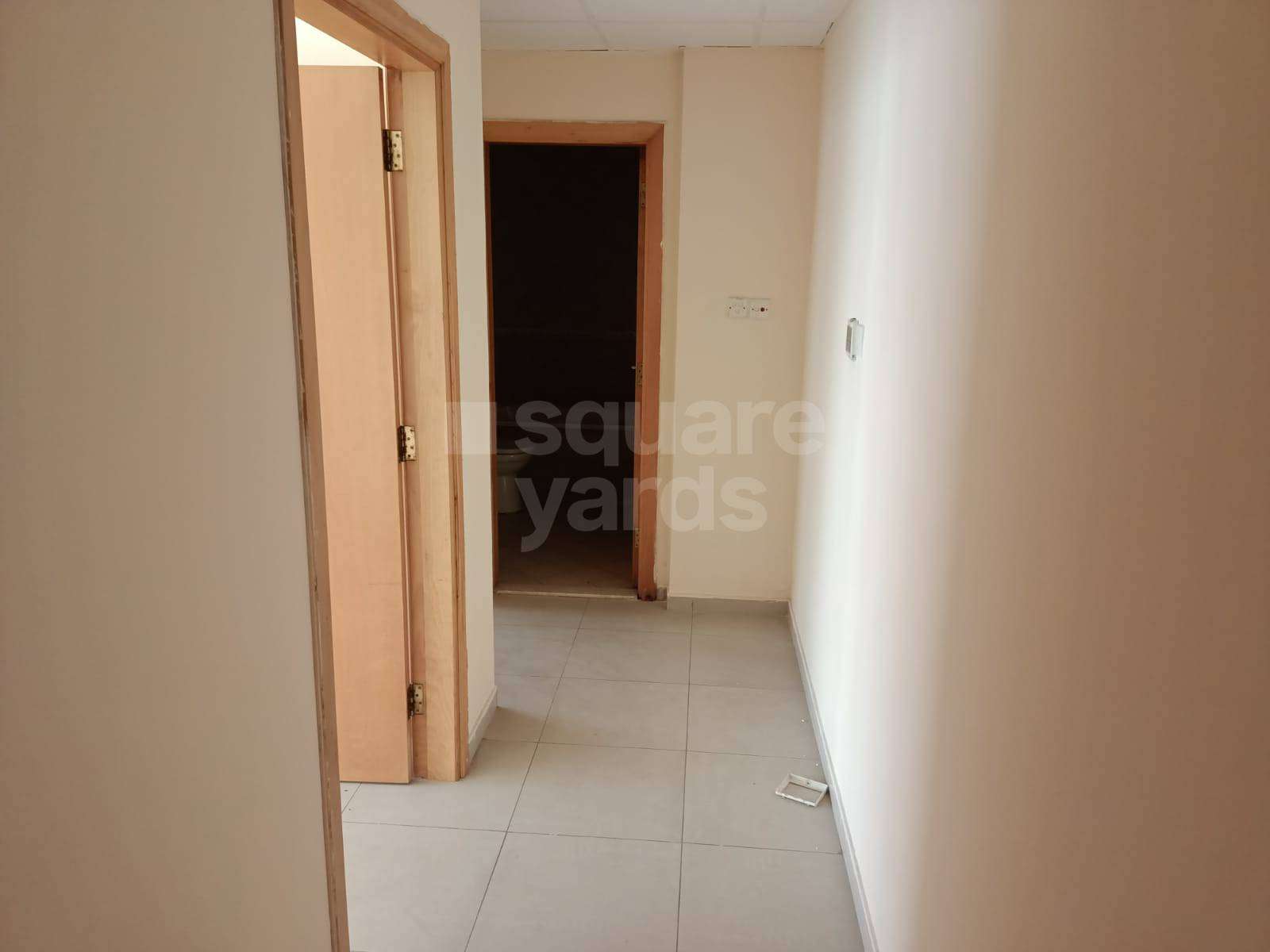 3 BR  Apartment For Rent in Al Mahatah