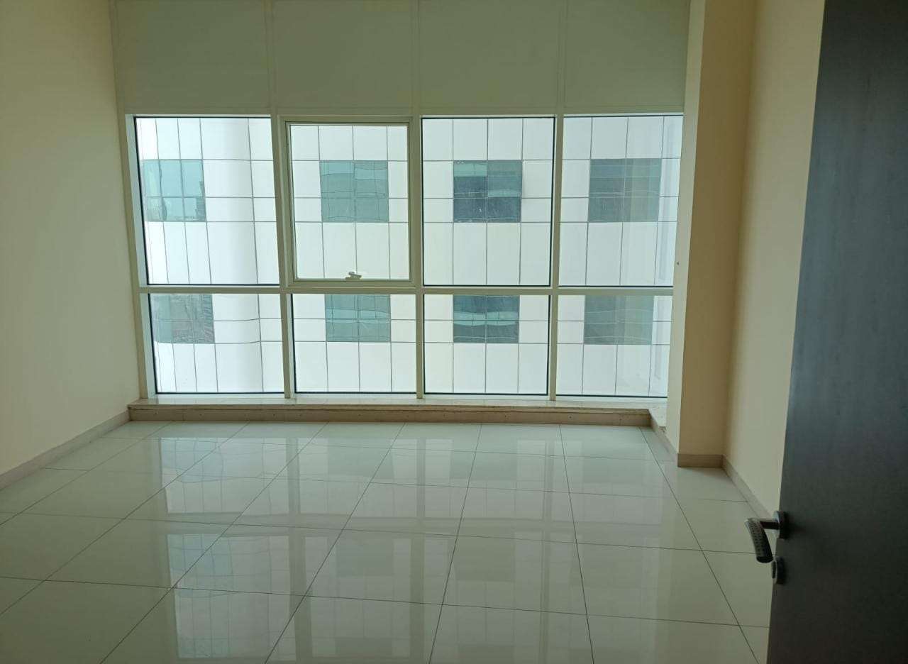 3 BR  Apartment For Rent in Al Raha Tower