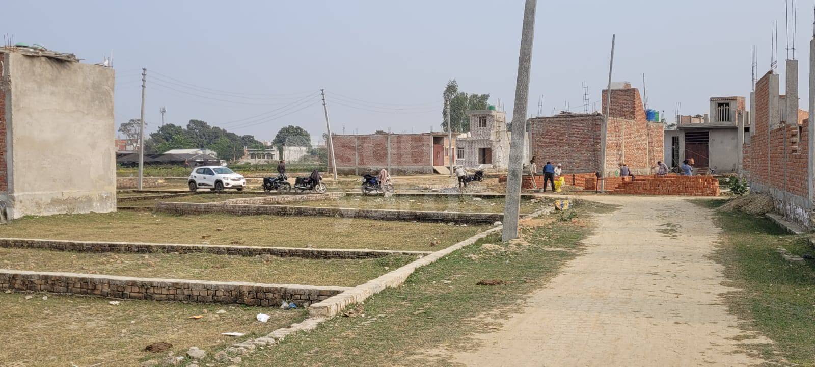 Resale 1200 Sq.Ft. Plot in Budheshwar Lucknow 4293265