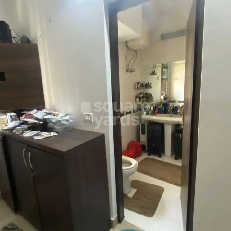 Team Area, dlf-oakwood-estate 3 Bedroom 1566 Sq.Ft. Apartment In Dlf Phase ii Gurgaon 4299108