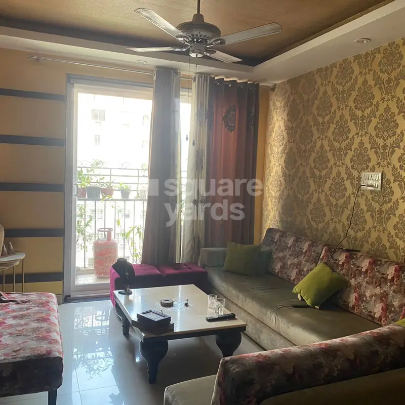 3 BHK 1566 Sq.Ft. Apartment in DLF Oakwood Estate