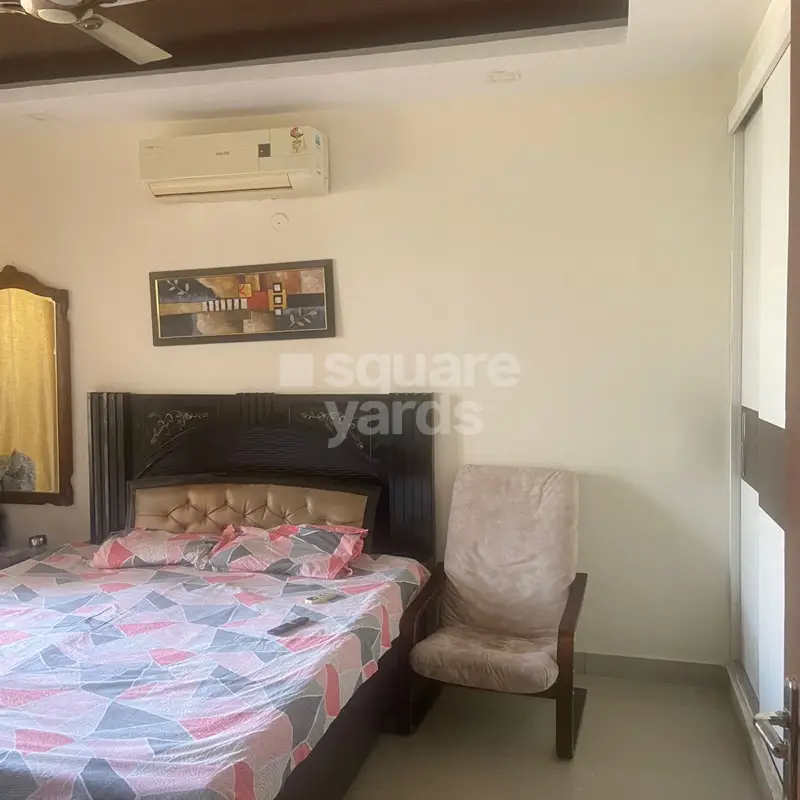 4 BHK Apartment For Rent in Tulip Ivory