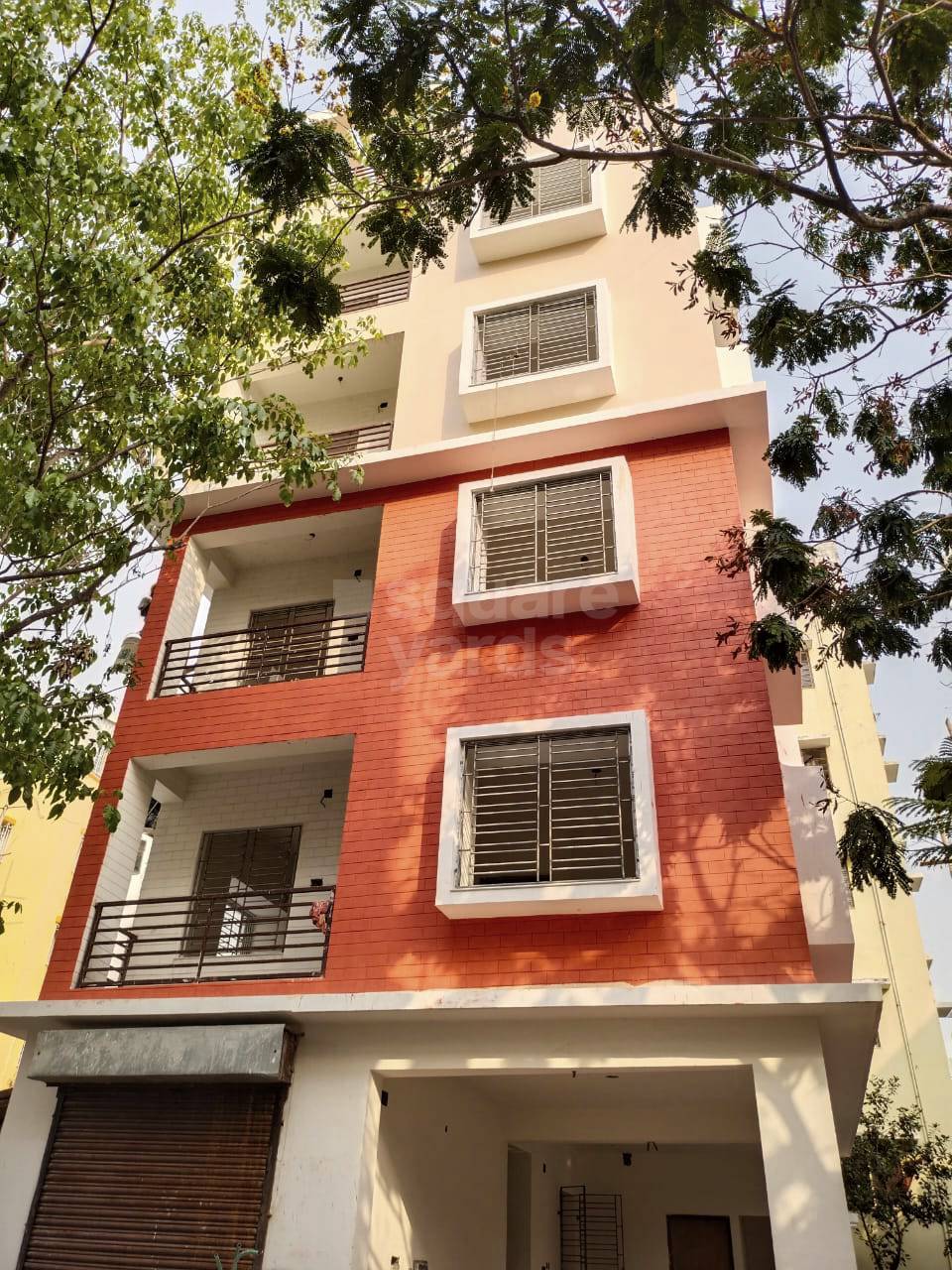 Resale 3 Bedroom 1681 Sq.Ft. Apartment in Ambuja Urvisha The Condoville