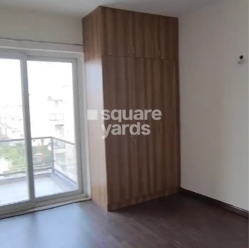 Balcony in 3 BHK Apartment at BPTP Amstoria, Sector 102 – for Rent