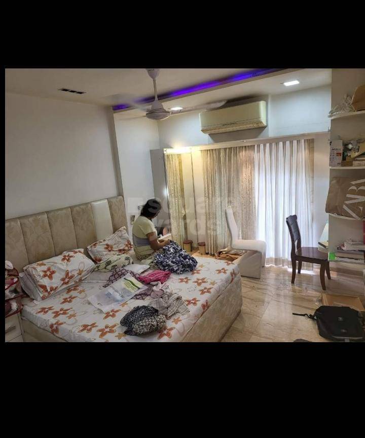 Rental 3 Bedroom 1300 Sq.Ft. Apartment in Suyog Sujay Garden, Mukund