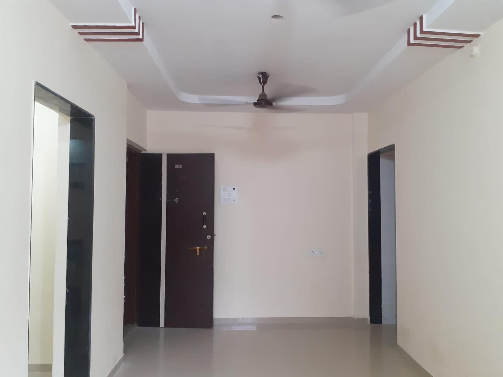 Resale 2 Bedroom 608 Sq.Ft. Apartment in S M Hatkesh Heights, Mira Road