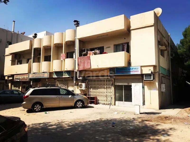 6+ BR  Apartment For Sale in Al Nakheel