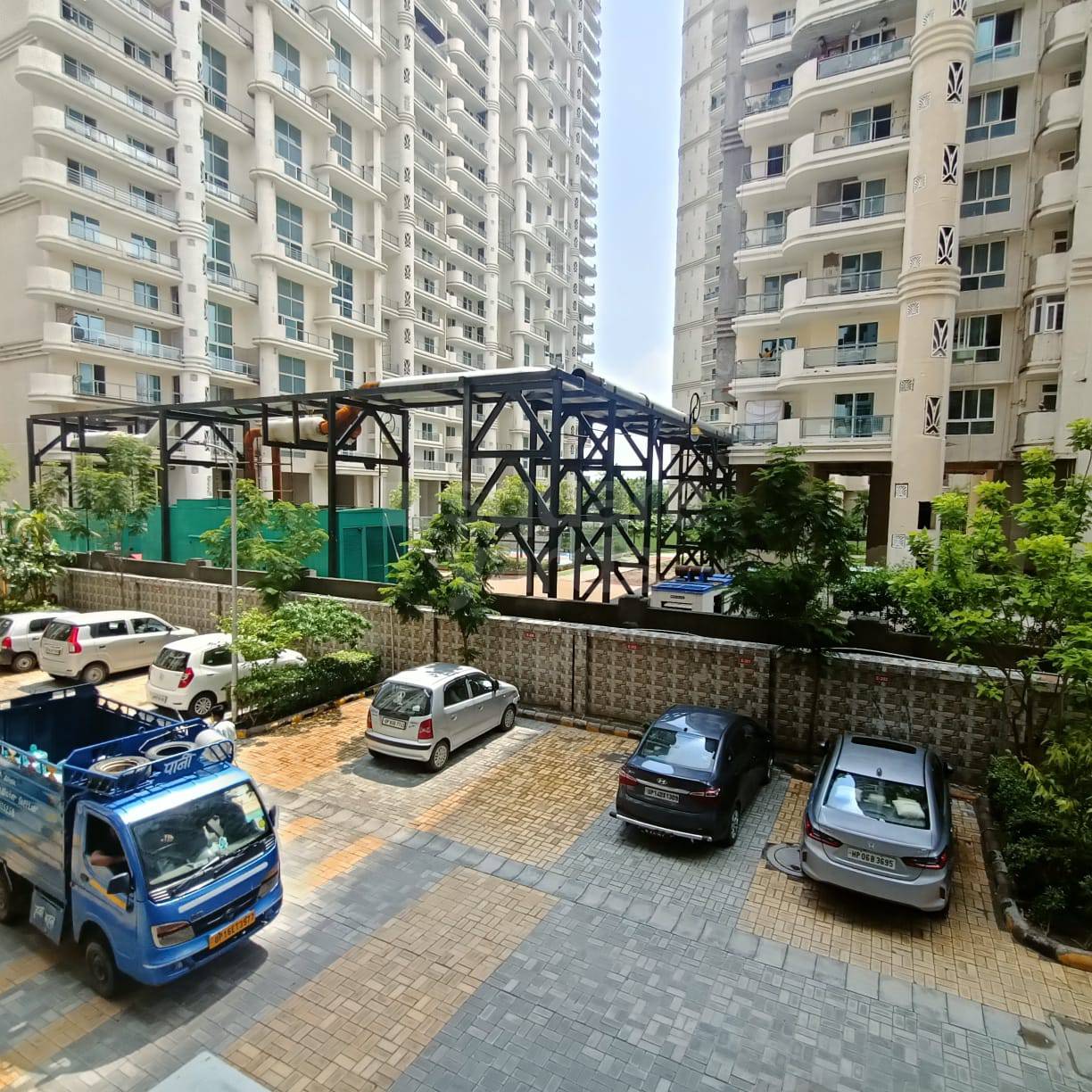 Rental 2 Bedroom 865 Sq.Ft. Apartment in Gardenia Golf City, Sector 75