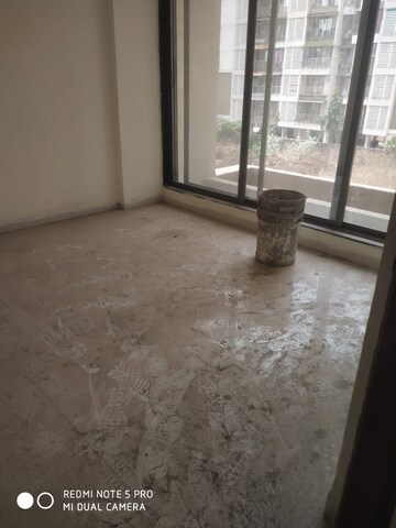 Room in 1 BHK Apartment at Pramukh Narayan, Taloja – for Sale