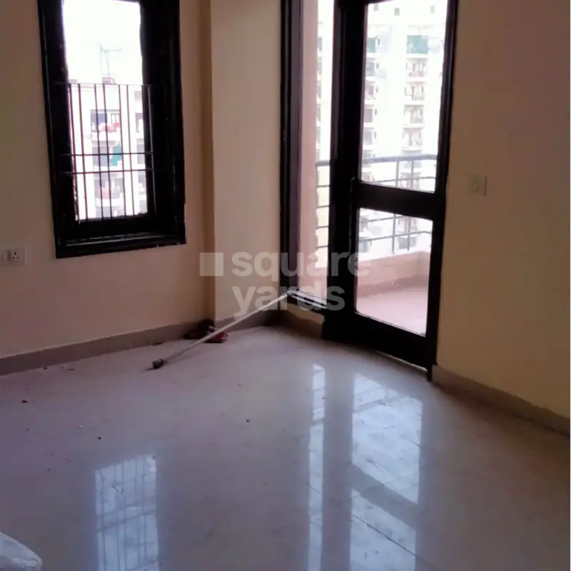 Resale 2 Bedroom 250 Sq.Yd. Builder Floor in Ashoka Enclave Faridabad