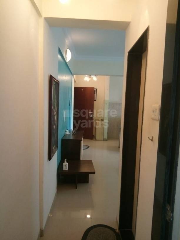 Rental 3 Bedroom 1200 Sq.Ft. Apartment in K Raheja Raheja Residency