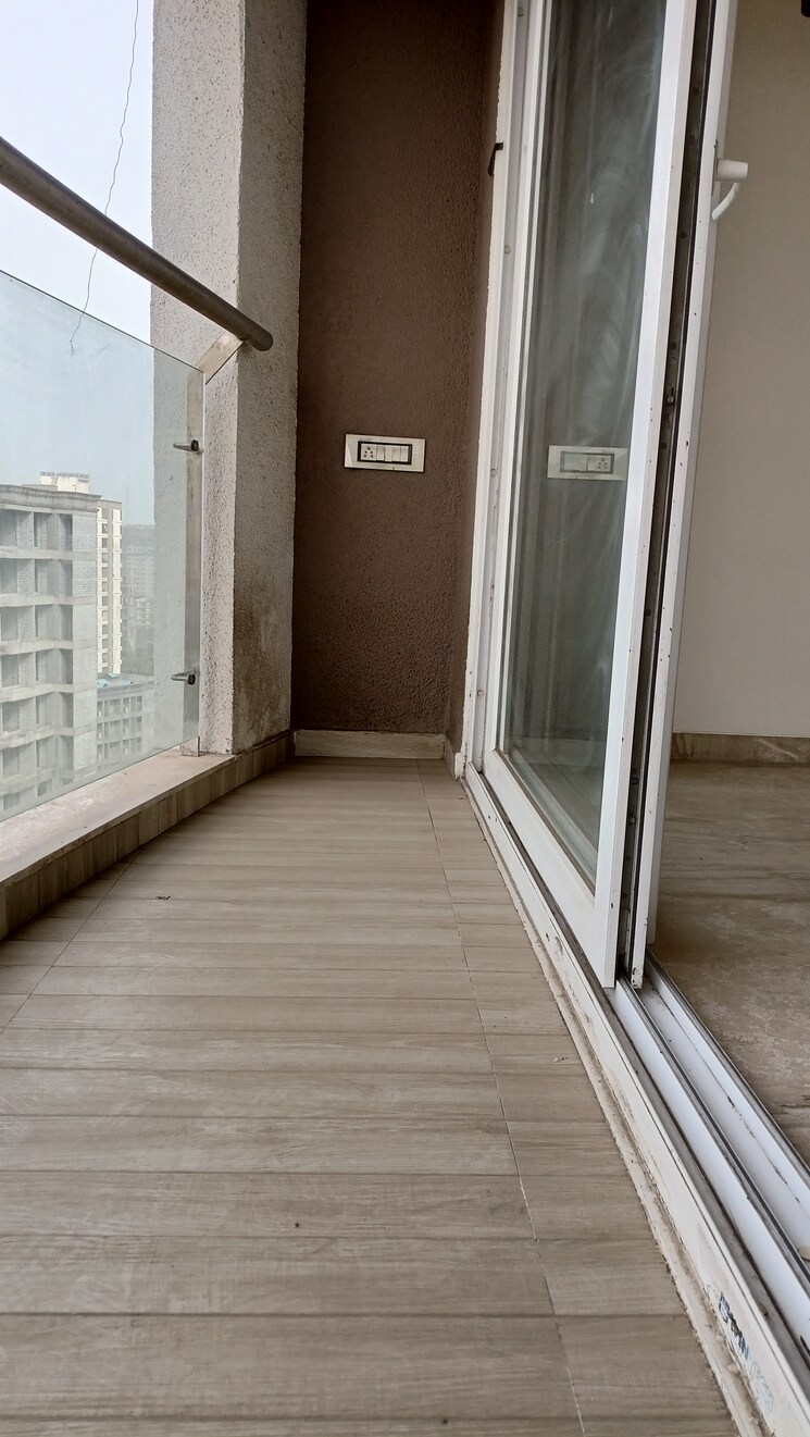 Balcony, sabari-ashville 3 Bedroom 2200 Sq.Ft. Apartment In Chembur Mumbai 4358739