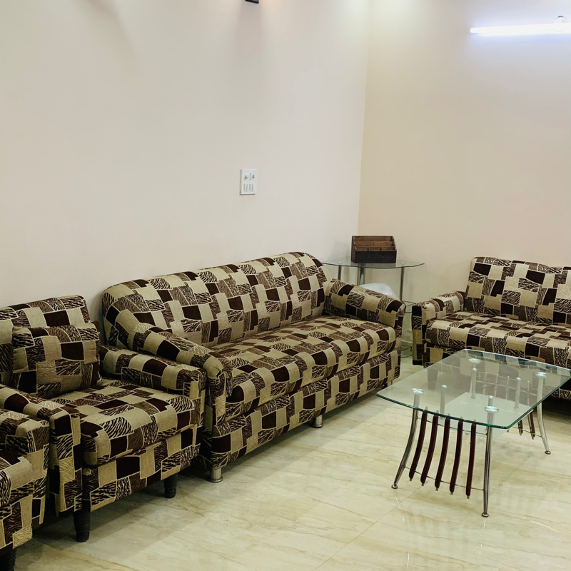 Rental 2 Bedroom 900 Sq.Ft. Apartment in RWA C4 Block Janakpuri