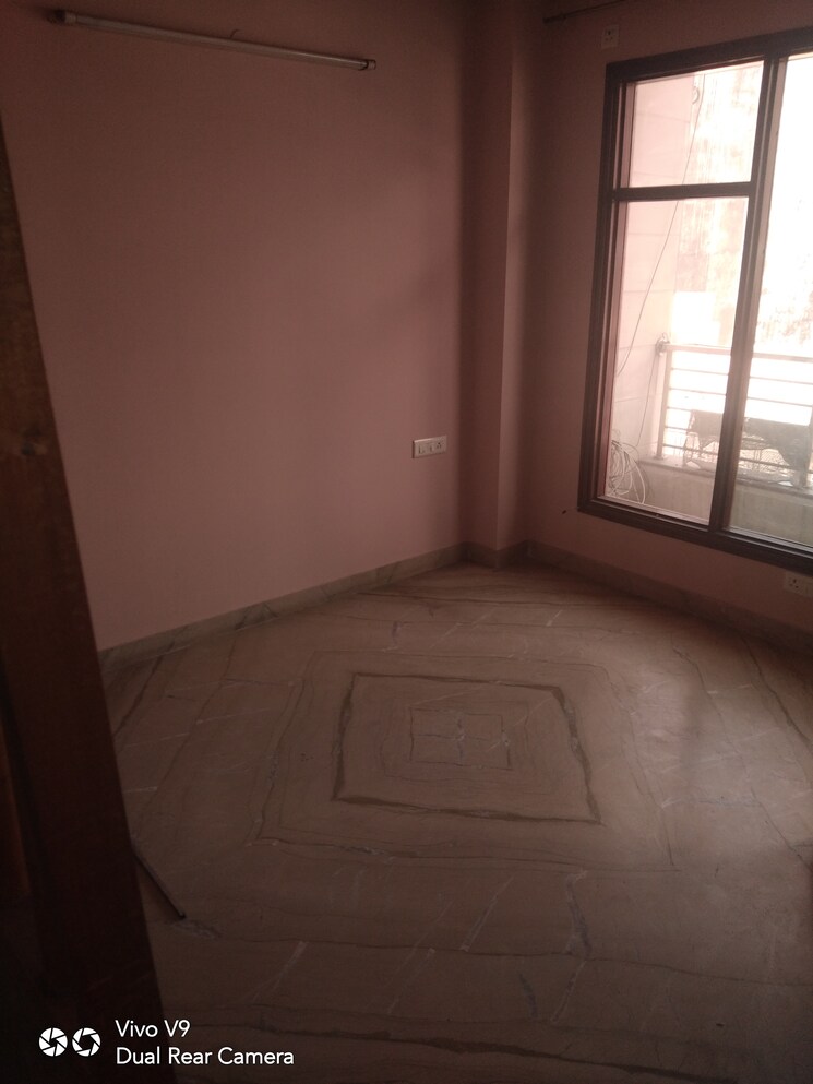 Bedroom, rohini sector 3 2 Bedroom 90 Sq.Mt. Builder Floor In Rohini Sector 3 Delhi 4370008
