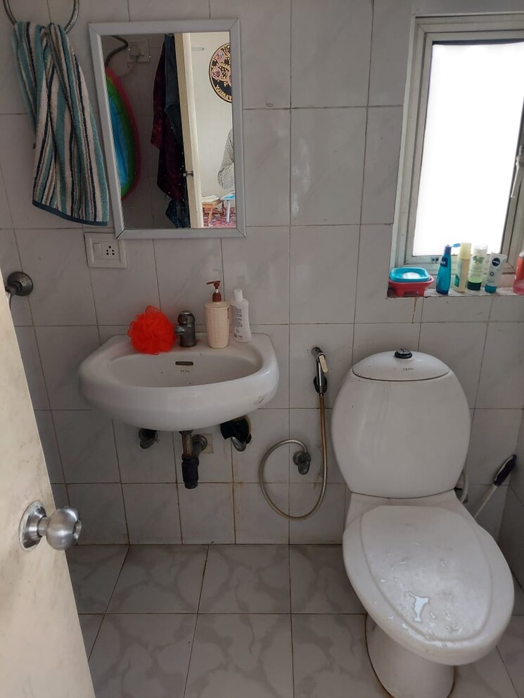 Attached Bathroom, today-ridge-residency 3 Bedroom 865 Sq.Ft. Apartment In Sector 135 Noida 4382556