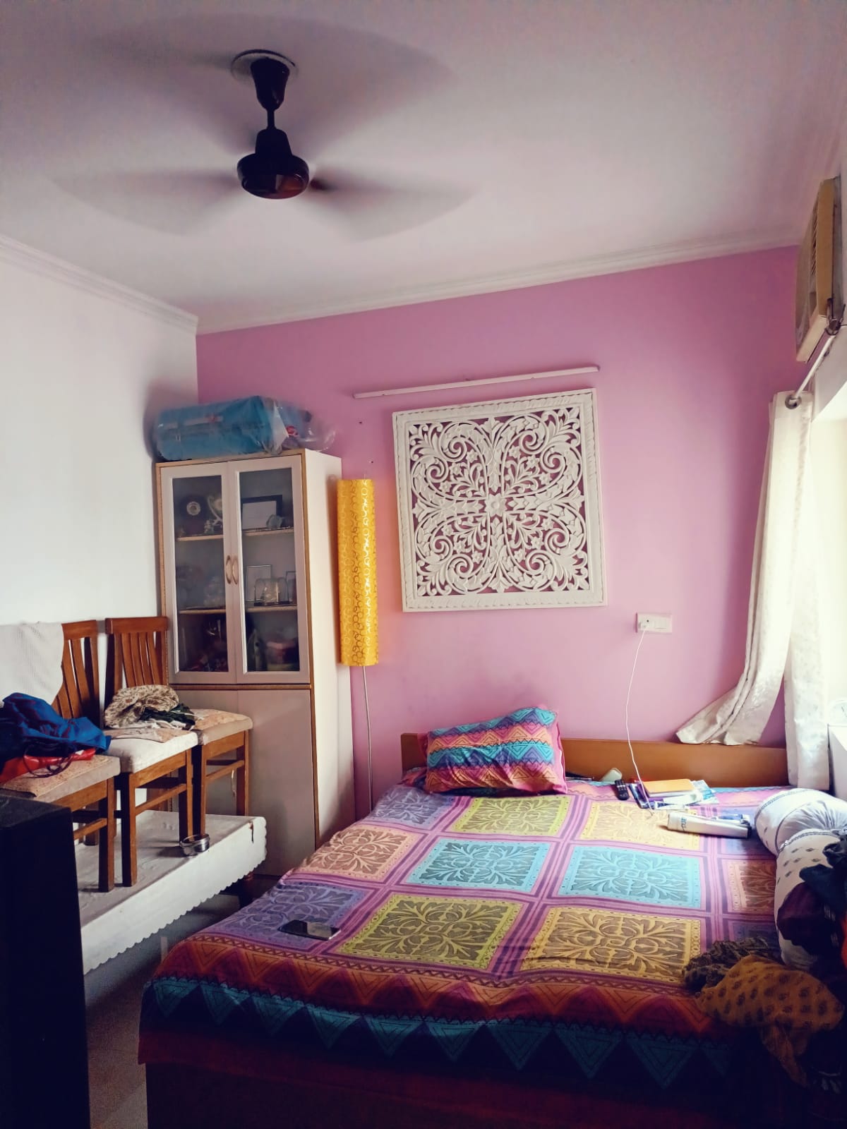 Rental 3 Bedroom 1600 Sq.Ft. Apartment in DDA Flats Vasant Kunj, Vasant