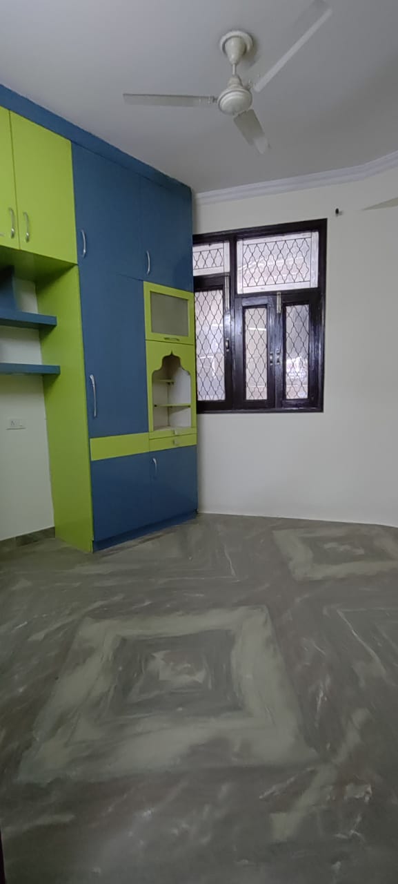 Rental 1 Bedroom 450 Sq.Ft. Apartment in Freedom Fighters Enclave, Saket Delhi 4469097