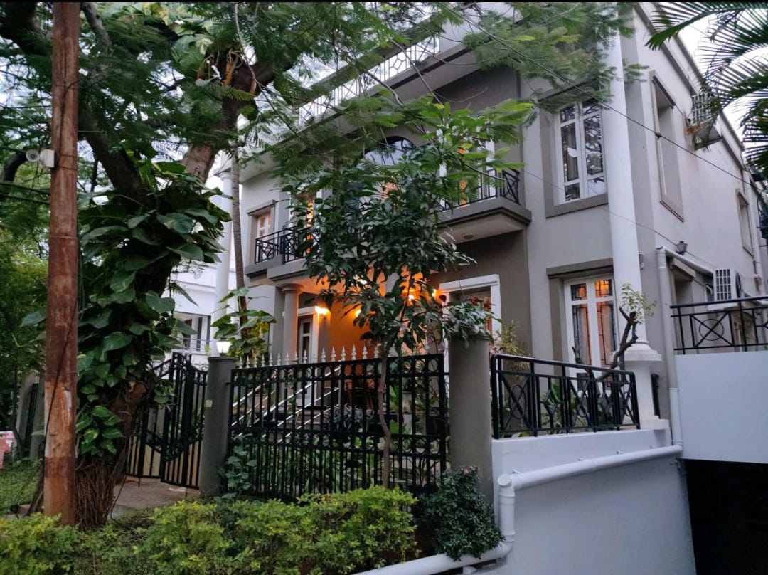 Resale 6 Bedroom 1119 Sq.Yd. Villa in Jubilee Hills Hyderabad 4660690