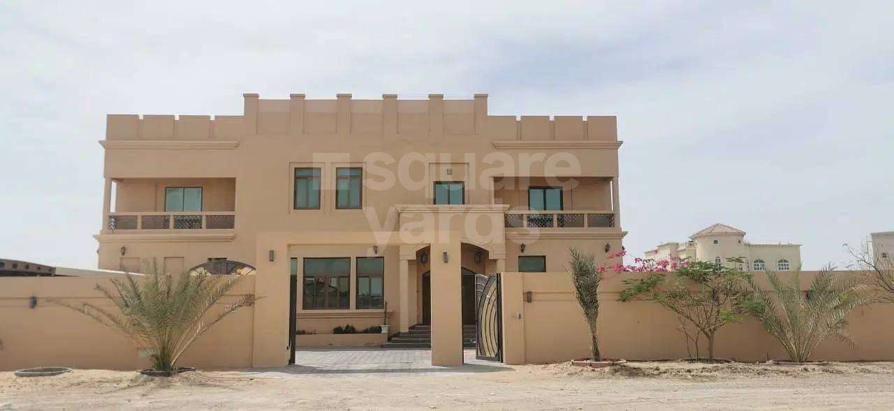 5 BR  Villa For Sale in Al Rahmaniya 1